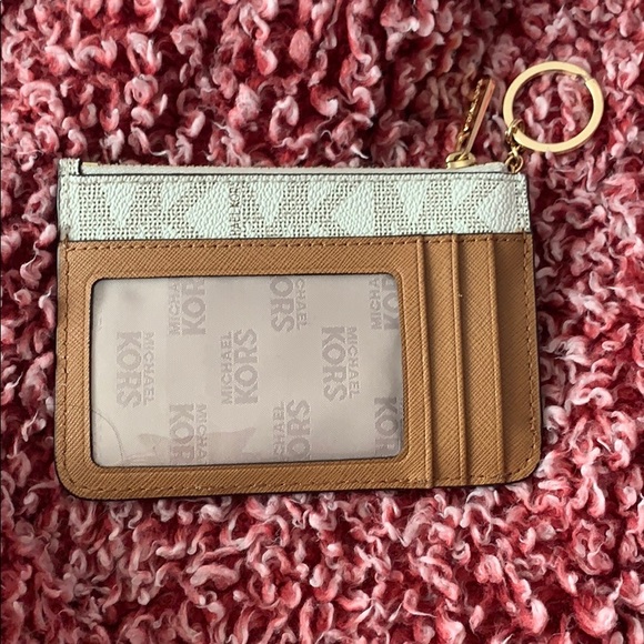 Michael Kors small coin purse - Picture 2 of 4